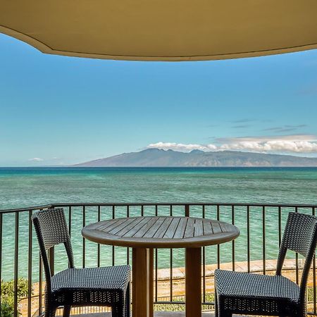 Kahana Reef Oceanfront Condos Ruang foto